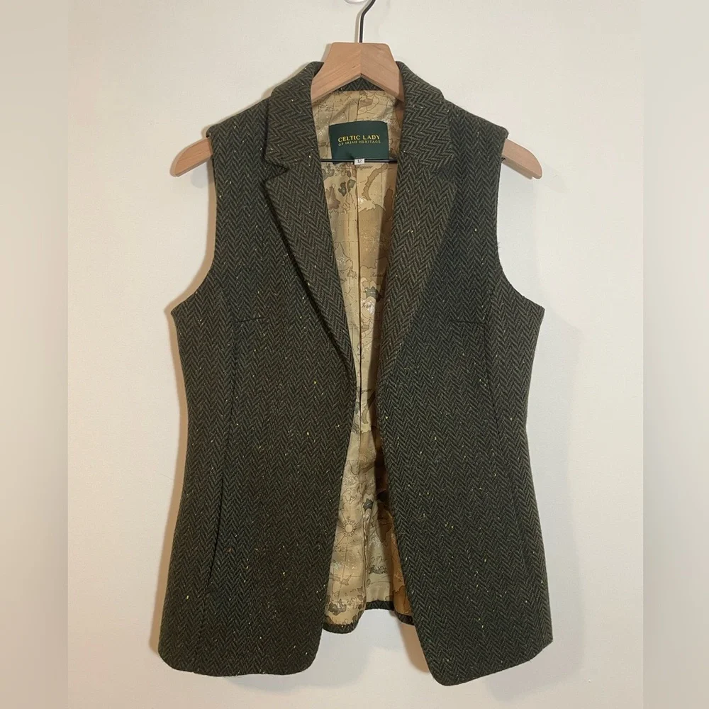 Celtic Tweed Ladies' Green Herringbone Tweed Vest US Size 12 Old World Tailored - Picture 1 of 10